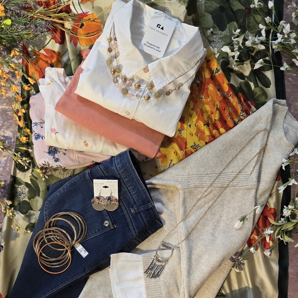 Size L–XL Wardrobe Refresh Bundle | 11 Pieces + Jewelry | Cozy Neutrals, Petite